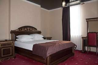 Гостиница Red Hotel Анапа Номер люкс-4