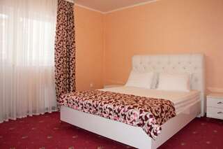 Гостиница Red Hotel Анапа Номер люкс-7