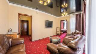 Гостиница Red Hotel Анапа ЛЮКС-6