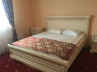 Гостиница Red Hotel Анапа Номер люкс-2