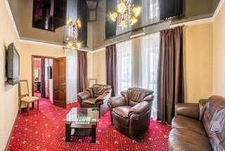 Гостиница Red Hotel Анапа ЛЮКС-5